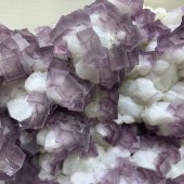 紫荧石