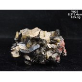 天然赤铁矿石燕尾双晶共生原石矿物晶体标本水晶方解石收藏摆件